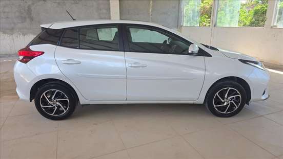 TOYOTA-YARIS-1.5 16V FLEX XLS MULTIDRIVE TOYOTA-YARIS-2023