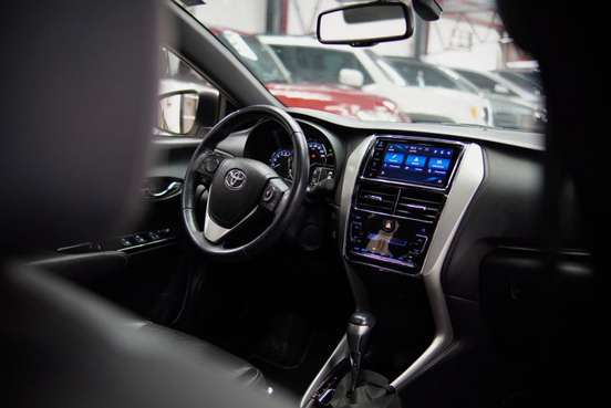 TOYOTA-YARIS-1.5 16V FLEX XLS MULTIDRIVE TOYOTA-YARIS-2019
