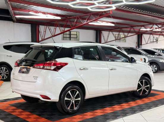 TOYOTA-YARIS-1.5 16V FLEX XLS MULTIDRIVE TOYOTA-YARIS-2019