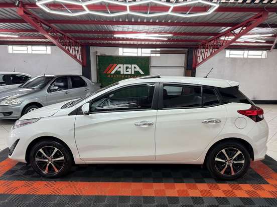 TOYOTA-YARIS-1.5 16V FLEX XLS MULTIDRIVE TOYOTA-YARIS-2019
