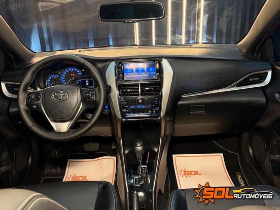 TOYOTA-YARIS-1.5 16V FLEX XS MULTIDRIVE TOYOTA-YARIS-2018