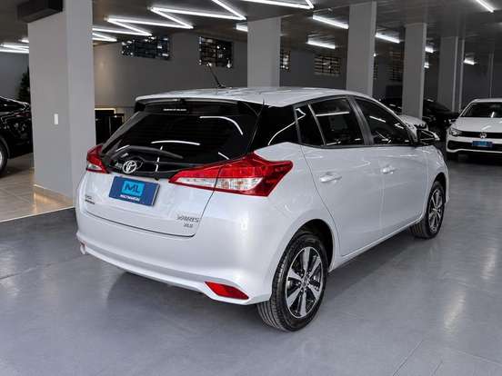 TOYOTA-YARIS-1.5 16V FLEX XS MULTIDRIVE TOYOTA-YARIS-2018