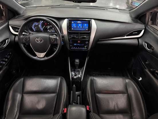 TOYOTA-YARIS-1.5 16V FLEX XS MULTIDRIVE TOYOTA-YARIS-2018