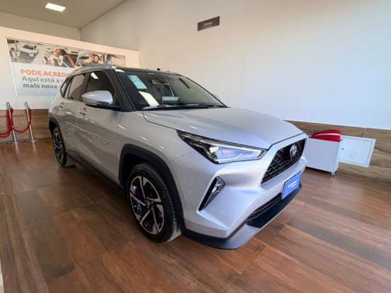 TOYOTA-YARIS CROSS-2026