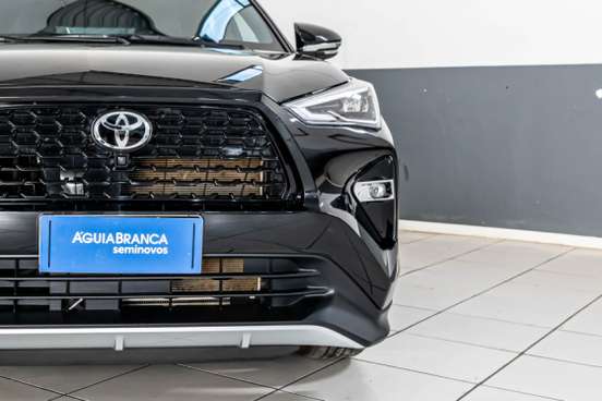 TOYOTA-YARIS CROSS-2026
