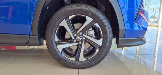TOYOTA-YARIS CROSS-2026