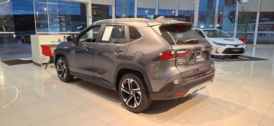 TOYOTA-YARIS CROSS-2026