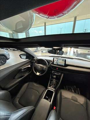 TOYOTA-YARIS CROSS-2026