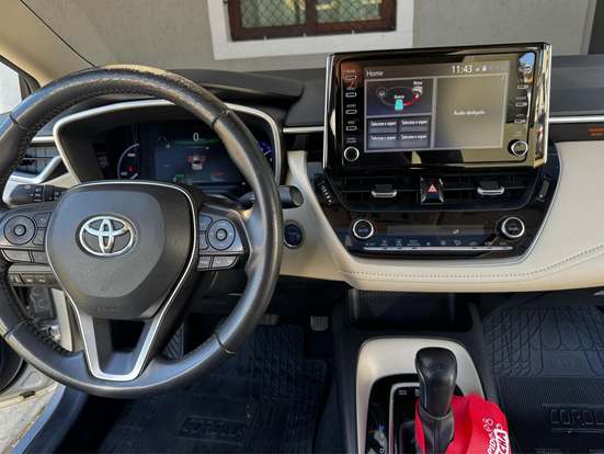 TOYOTA-COROLLA-2019