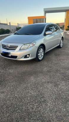 TOYOTA-COROLLA-2010