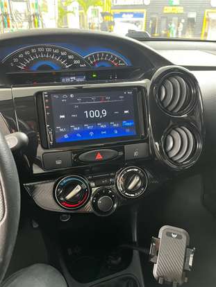 TOYOTA-ETIOS-2015