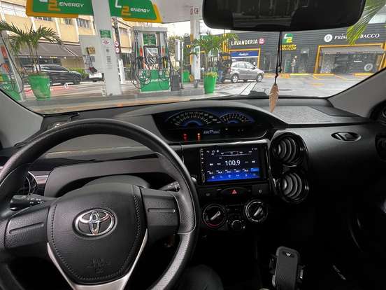 TOYOTA-ETIOS-1.3 X 16V FLEX 4P MANUAL TOYOTA-ETIOS-2015