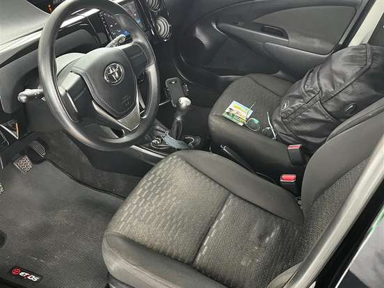 TOYOTA-ETIOS-1.3 X 16V FLEX 4P MANUAL TOYOTA-ETIOS-2015