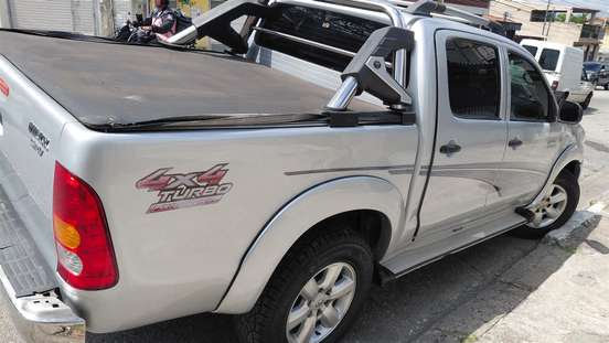 TOYOTA-HILUX-2.5 STD 4X4 CD 16V TURBO DIESEL 4P MANUAL TOYOTA-HILUX-2007
