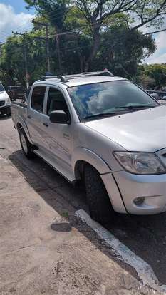 TOYOTA-HILUX-2007