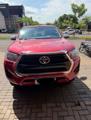 TOYOTA-HILUX-2020