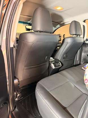 TOYOTA-HILUX-2023