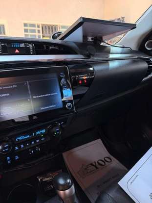 TOYOTA-HILUX-2023