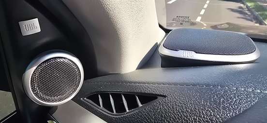 TOYOTA-HILUX-2024
