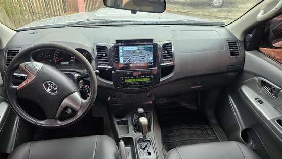 TOYOTA-HILUX-2013