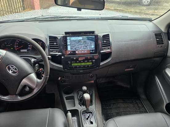 TOYOTA-HILUX-3.0 SRV TOP 4X4 CD 16V TURBO INTERCOOLER DIESEL 4P AUTOMÁTICO TOYOTA-HILUX-2013