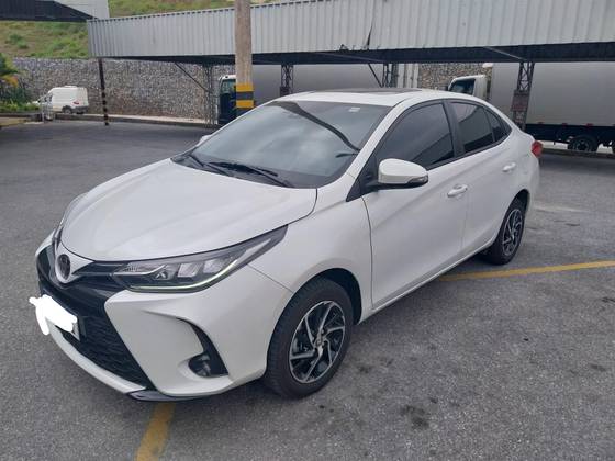 TOYOTA YARIS 1.5 16V FLEX SEDAN XLS CONNECT MULTIDRIVE