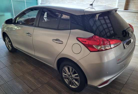 TOYOTA-YARIS-2020