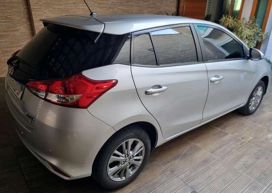 TOYOTA-YARIS-2020