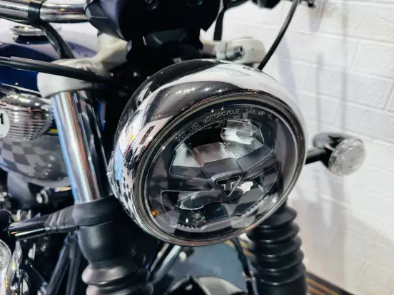 TRIUMPH-BONNEVILLE SPEEDMASTER-2024