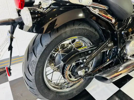 TRIUMPH-BONNEVILLE SPEEDMASTER-2024