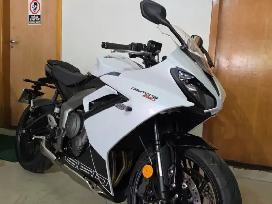 TRIUMPH-DAYTONA 660 TRIUMPH-DAYTONA 660-2025