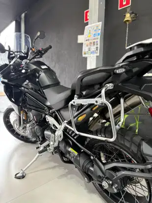 TRIUMPH-TIGER 1200 BLACK EDITION-2025