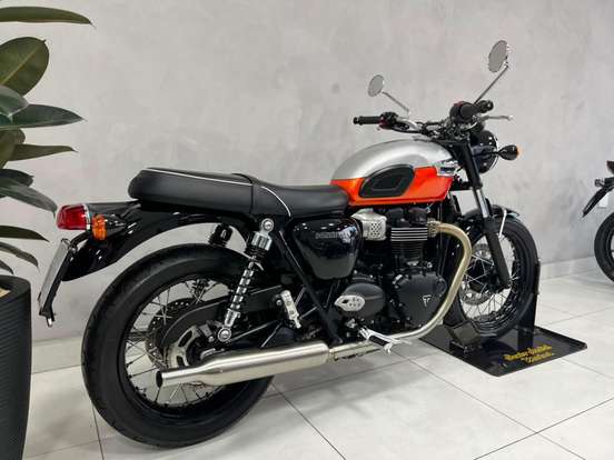 TRIUMPH-BONNEVILLE T100 900 TRIUMPH-BONNEVILLE T100 900-2024