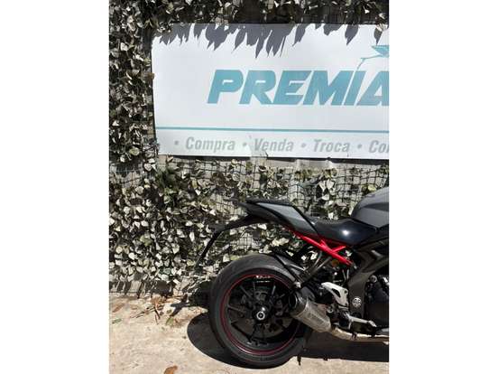 TRIUMPH-SPEED TRIPLE R-2016