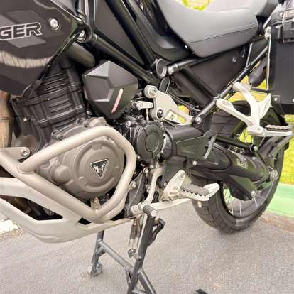 TRIUMPH-TIGER 1200 BLACK EDITION-2025