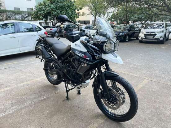 TRIUMPH-TIGER 800 XCX-2017