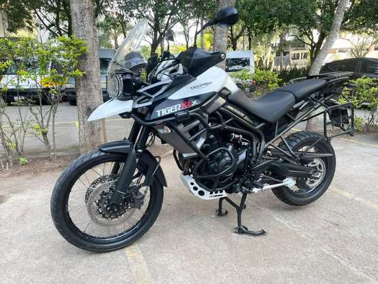 TRIUMPH-TIGER 800 XCX-2017