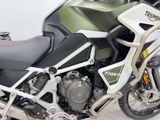 TRIUMPH-TIGER 1200 RALLY EXPLORER-2024