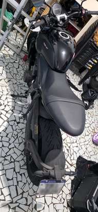 TRIUMPH-TRIDENT 660-2025