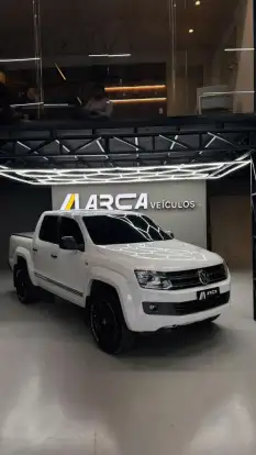 VOLKSWAGEN-AMAROK-2.0 DARK LABEL 4X4 CD 16V TURBO INTERCOOLER DIESEL 4P AUTOMÁTICO VOLKSWAGEN-AMAROK-2016
