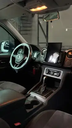 VOLKSWAGEN-AMAROK-2016