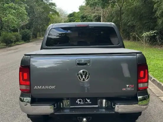 VOLKSWAGEN-AMAROK-2.0 HIGHLINE 4X4 CD 16V TURBO INTERCOOLER DIESEL 4P AUTOMÁTICO VOLKSWAGEN-AMAROK-2018
