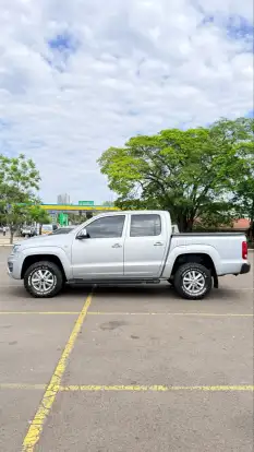VOLKSWAGEN-AMAROK-2016
