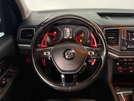 VOLKSWAGEN-AMAROK-2.0 HIGHLINE 4X4 CD 16V TURBO INTERCOOLER DIESEL 4P AUTOMÁTICO VOLKSWAGEN-AMAROK-2017