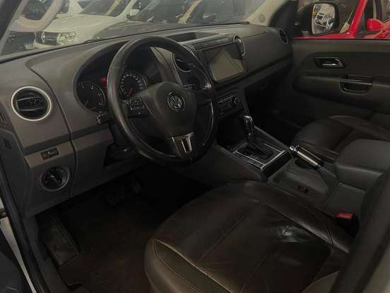 VOLKSWAGEN-AMAROK-2.0 HIGHLINE 4X4 CD 16V TURBO INTERCOOLER DIESEL 4P AUTOMÁTICO VOLKSWAGEN-AMAROK-2012