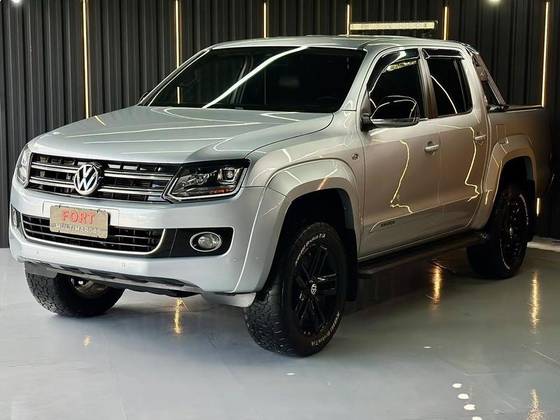 VOLKSWAGEN AMAROK 2.0 HIGHLINE 4X4 CD 16V TURBO INTERCOOLER DIESEL 4P AUTOMÁTICO