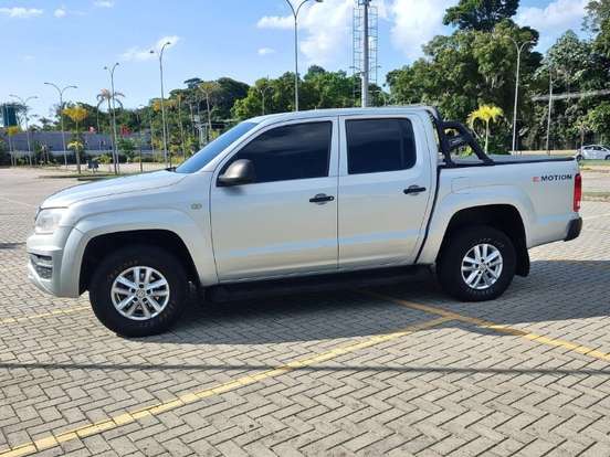 VOLKSWAGEN-AMAROK-2.0 S 4X4 CD 16V TURBO INTERCOOLER DIESEL 4P MANUAL VOLKSWAGEN-AMAROK-2017