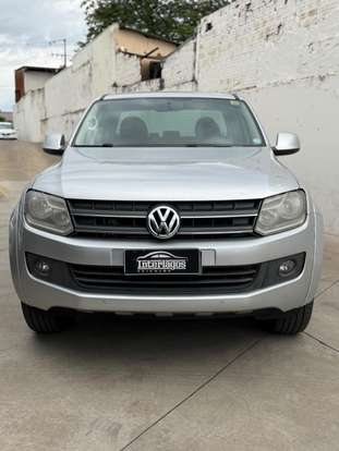 VOLKSWAGEN-AMAROK-2013