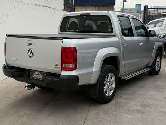 VOLKSWAGEN-AMAROK-2.0 TRENDLINE 4X4 CD 16V TURBO INTERCOOLER DIESEL 4P AUTOMÁTICO VOLKSWAGEN-AMAROK-2013