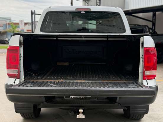 VOLKSWAGEN-AMAROK-2.0 TRENDLINE 4X4 CD 16V TURBO INTERCOOLER DIESEL 4P AUTOMÁTICO VOLKSWAGEN-AMAROK-2013